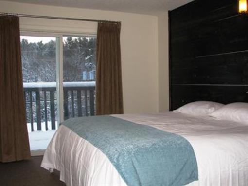 фото отеля Pine Lodge Inn