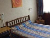 Auberge De La Route Hotel Naves