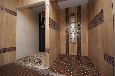 фото отеля Kyriad Design Enzo Thionville