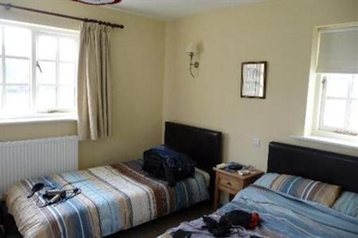 фото отеля Merlin House Bed & Breakfast