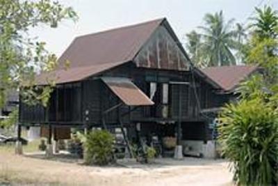 фото отеля Homestay Kampung Relau