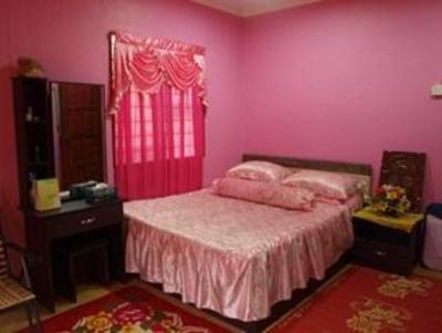 фото отеля Homestay Kampung Relau