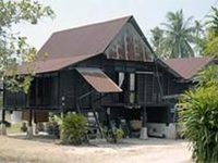 Homestay Kampung Relau