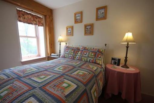 фото отеля Maple Hill Farm B&B Inn