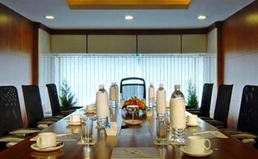 фото отеля Fortune Select Jp Cosmos Hotel Bangalore