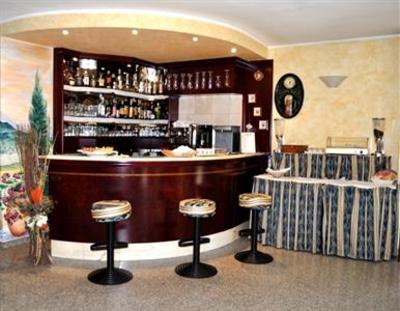 фото отеля J Hotel Orbassano