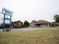 American World Hotel & RV Resort