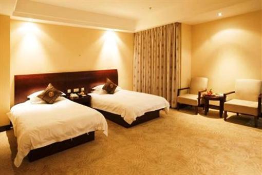 фото отеля The Golden Eagle Hotel