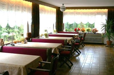 фото отеля Hotel Pension Seeschlösschen Bad Sachsa