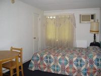 Western Motel Lovell