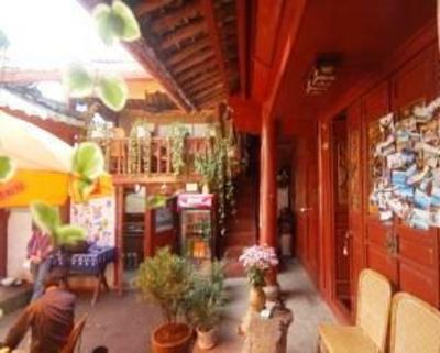 фото отеля Lijiang Overseas Inn