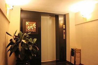 фото отеля Yikang Business Hotel