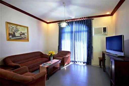фото отеля Pangil Beach Resort