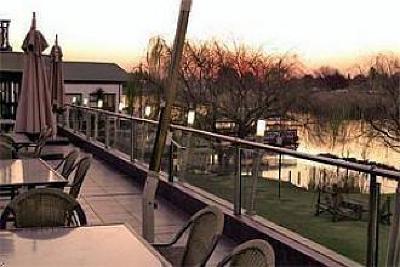 фото отеля The Lakes Hotel and Conference Center