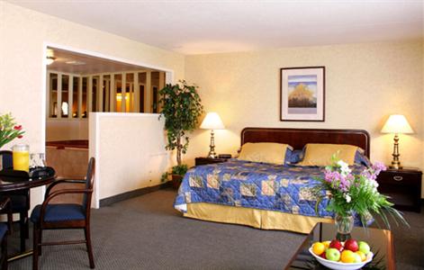 фото отеля Visitors Inn