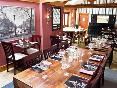 фото отеля The Paddock Hotel (Donington Park)