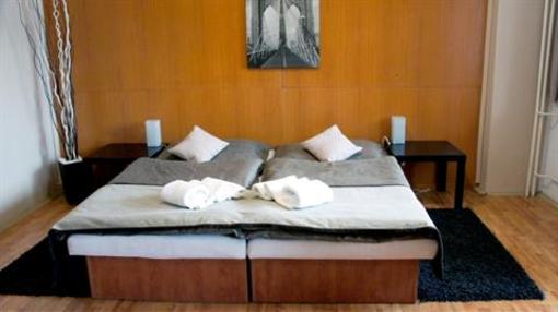 фото отеля Hotel Garni Povazska Bystrica