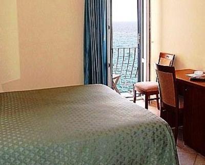 фото отеля Bellavista Hotel Ponza