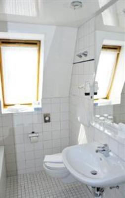 фото отеля Hotel Zum Deutschen Hause Hatten