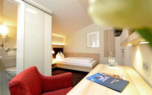 фото отеля Apartment Oberland