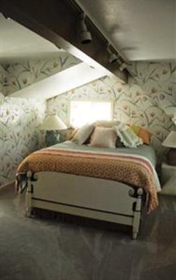 фото отеля The White House Bed and Breakfast Inn