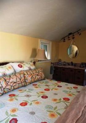 фото отеля The White House Bed and Breakfast Inn