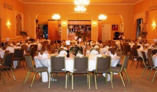 фото отеля Staincliffe Hotel