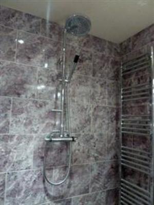 фото отеля Cedar Court Apartment Cheltenham