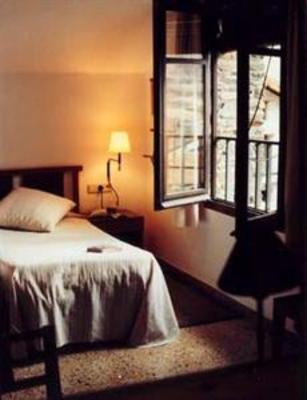 фото отеля Hotel Vall Ferrera Alins
