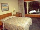 фото отеля Bend Riverside Inn & Suites