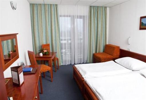 фото отеля Hotel Patria