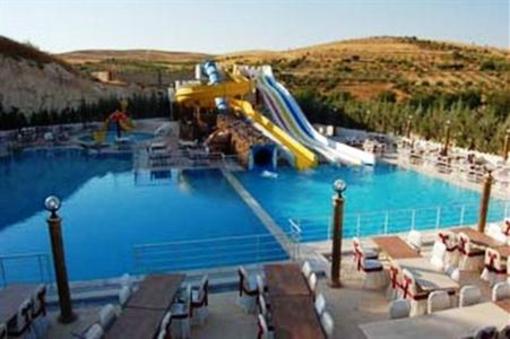 фото отеля Velic Countryside Hotel