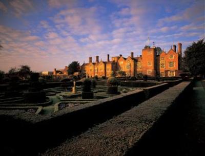 фото отеля Great Fosters
