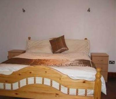 фото отеля Toms Inn Guest House