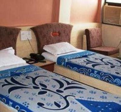 фото отеля Hotel Tourist International Pune