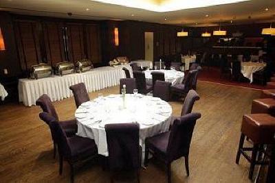 фото отеля Ramada Da Vincis Hotel Derry
