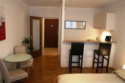 фото отеля Apartment Karlsplatz