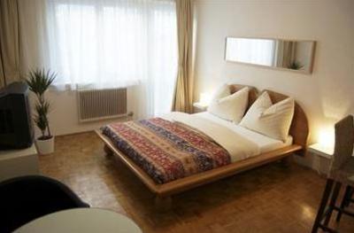 фото отеля Apartment Karlsplatz
