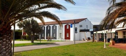 фото отеля Kyriad