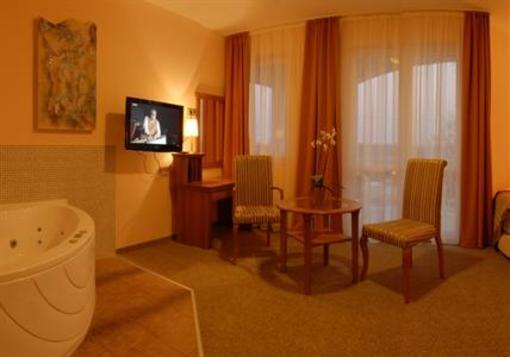 фото отеля Aphrodite Hotel Zalakaros