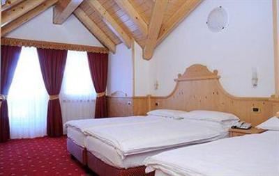 фото отеля Hotel Gardenia Vermiglio