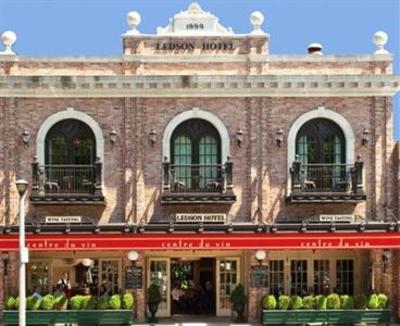 фото отеля Ledson Hotel & Centre du Vin
