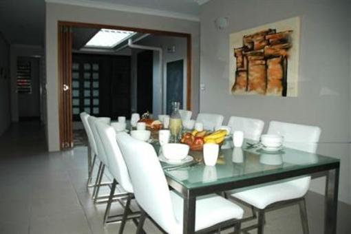 фото отеля Trito Luxury Holiday House