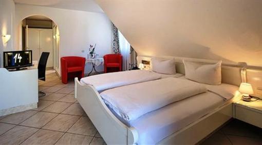 фото отеля Landhotel Laube Heuweiler