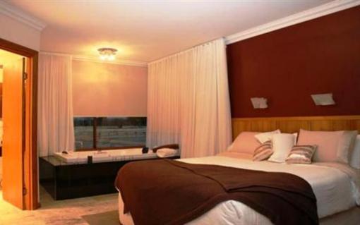 фото отеля Aurora Cottages