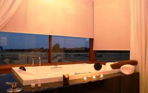 фото отеля Aurora Cottages
