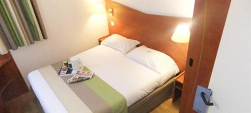 фото отеля Kyriad Brive La Gaillarde Centre Hotel