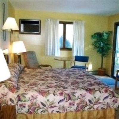фото отеля Allyndale Motel
