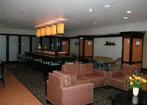 фото отеля Hampton Inn Defiance