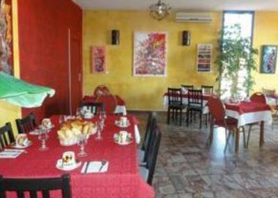 фото отеля Hotel Balladins Chateauneuf Les Martigues Superior